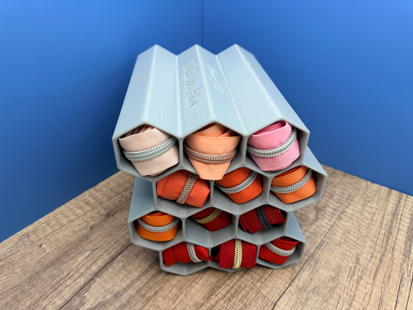 The Zipper Hive 3 Yards