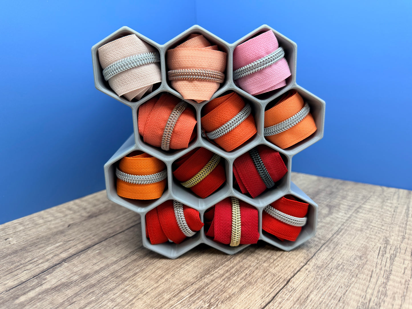 The Zipper Hive 3 Yards